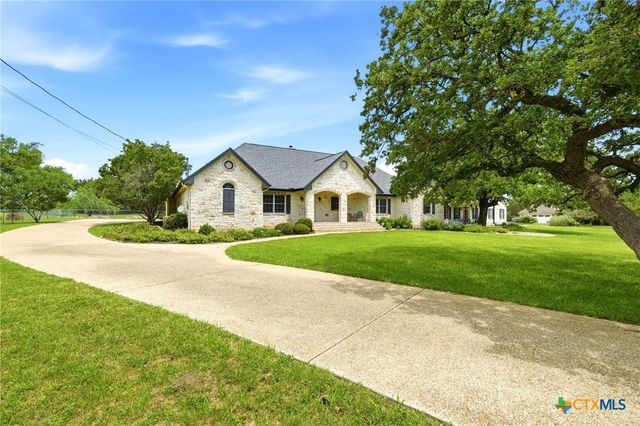 2000 Fountainwood Drive, Georgetown, TX 78633