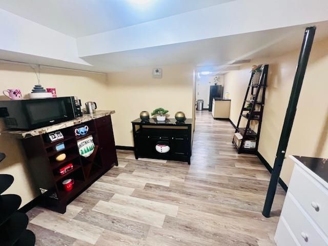 89 west Hollis Street, Nashua, NH 03060