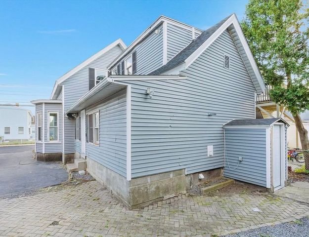 89 west Hollis Street, Nashua, NH 03060