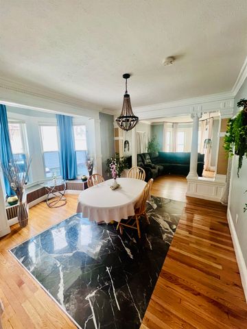 89 west Hollis Street, Nashua, NH 03060
