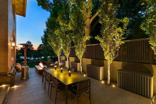 2119 E Lake Of The Isles Parkway, Minneapolis, MN 55405