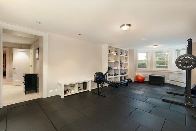 2119 E Lake Of The Isles Parkway, Minneapolis, MN 55405