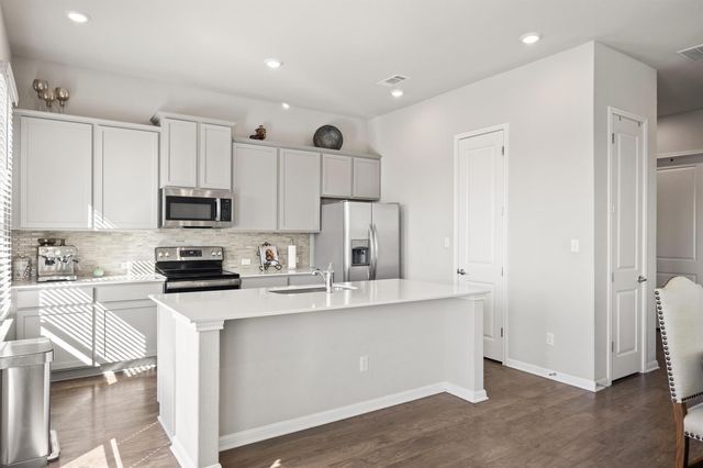 1020 Vista View DR 1202, Georgetown, TX 78626