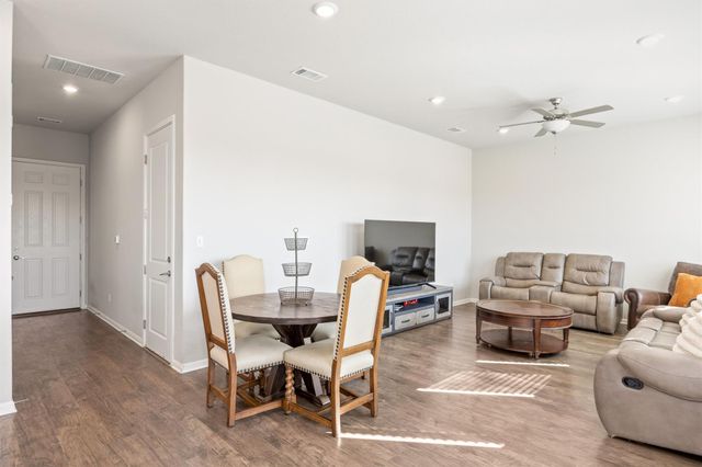 1020 Vista View DR 1202, Georgetown, TX 78626