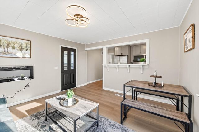 5844 45th Avenue S, Minneapolis, MN 55417