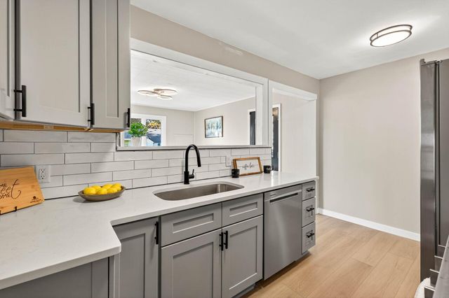 5844 45th Avenue S, Minneapolis, MN 55417