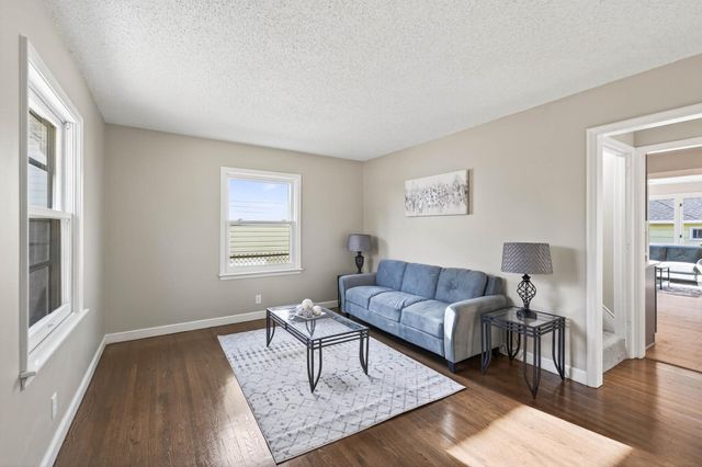 5844 45th Avenue S, Minneapolis, MN 55417