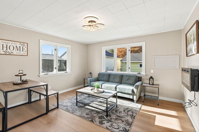 5844 45th Avenue S, Minneapolis, MN 55417