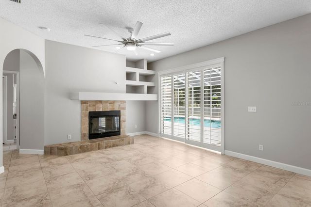 9337 WELLINGTON PARK CIRCLE, Tampa, FL 33647