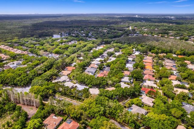 9337 WELLINGTON PARK CIRCLE, Tampa, FL 33647