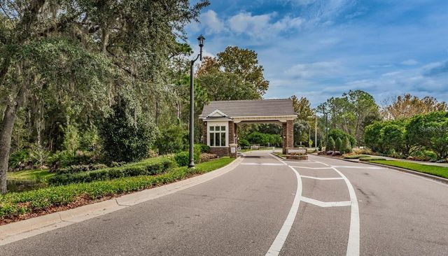 9337 WELLINGTON PARK CIRCLE, Tampa, FL 33647