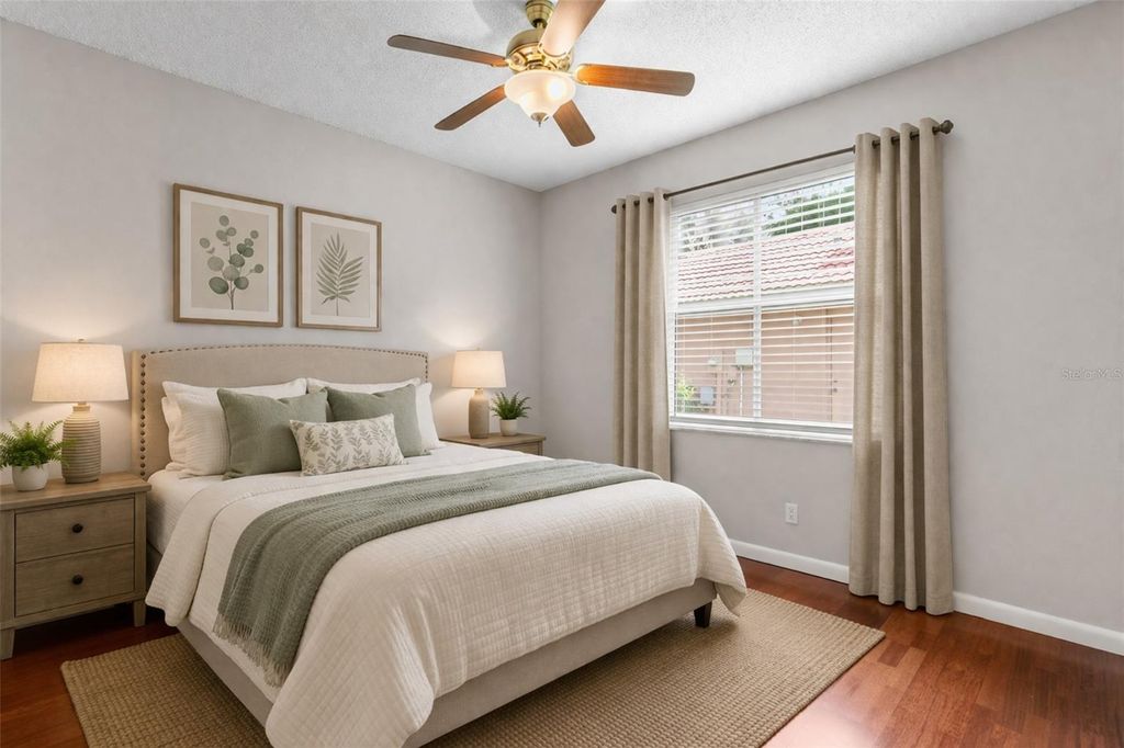 Image 36 of property listing at 9337 WELLINGTON PARK CIRCLE, Tampa, FL 33647