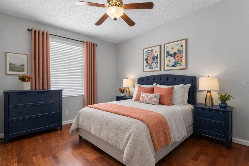 Image 40 of property listing at 9337 WELLINGTON PARK CIRCLE, Tampa, FL 33647