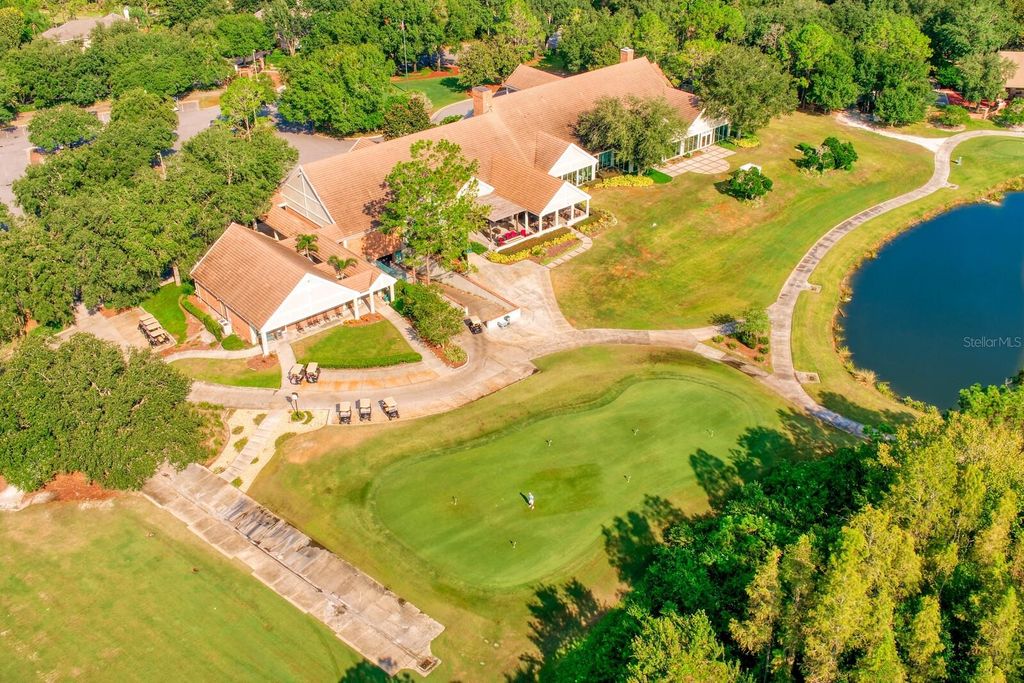 Image 64 of property listing at 9337 WELLINGTON PARK CIRCLE, Tampa, FL 33647