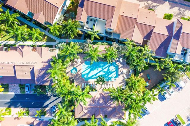 4857 NW 16th Ter, Boca Raton, FL 33431