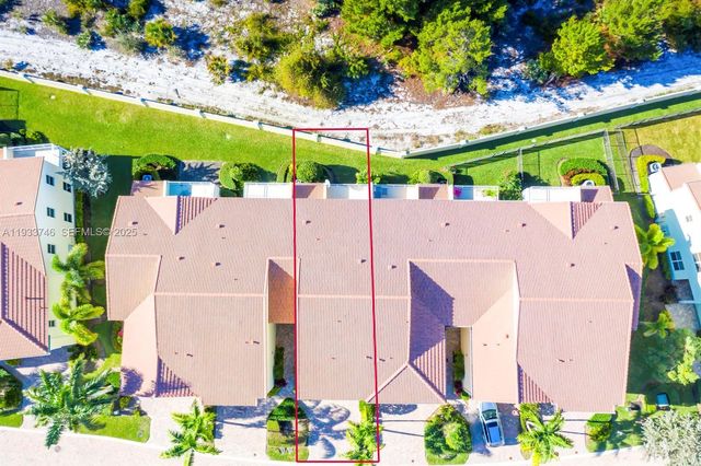 4857 NW 16th Ter, Boca Raton, FL 33431