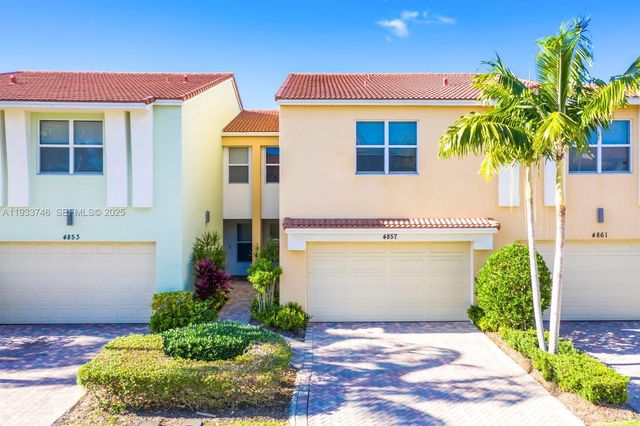 4857 NW 16th Ter, Boca Raton, FL 33431