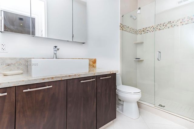 4857 NW 16th Ter, Boca Raton, FL 33431