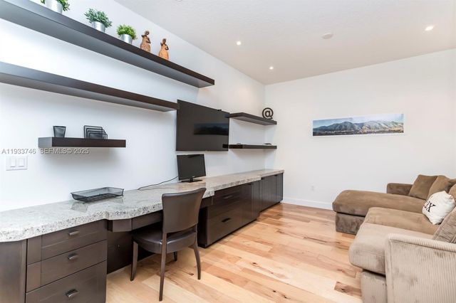 4857 NW 16th Ter, Boca Raton, FL 33431