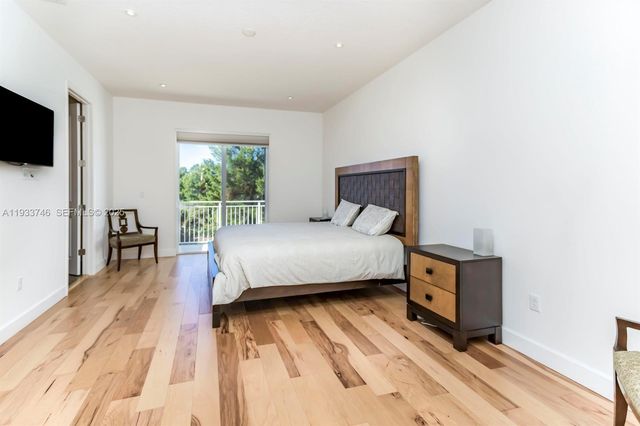 4857 NW 16th Ter, Boca Raton, FL 33431