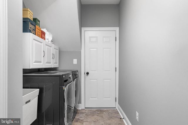 5813 WATERLOO BRIDGE CIR, Haymarket, VA 20169