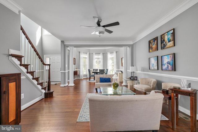 5813 WATERLOO BRIDGE CIR, Haymarket, VA 20169