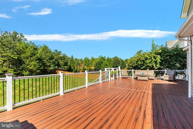 5813 WATERLOO BRIDGE CIR, Haymarket, VA 20169