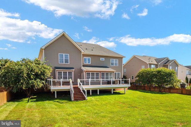5813 WATERLOO BRIDGE CIR, Haymarket, VA 20169