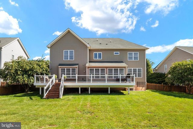 5813 WATERLOO BRIDGE CIR, Haymarket, VA 20169