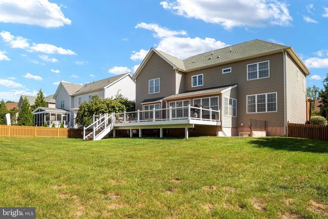5813 WATERLOO BRIDGE CIR, Haymarket, VA 20169