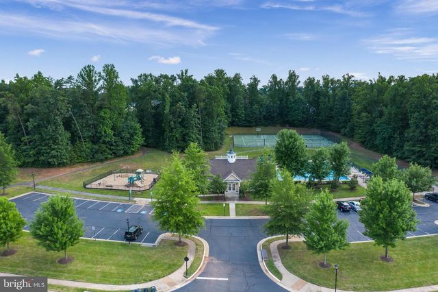 5813 WATERLOO BRIDGE CIR, Haymarket, VA 20169