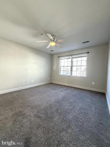 133 THOMAS JEFFERSON ST, La Plata, MD 20646