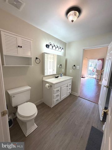 133 THOMAS JEFFERSON ST, La Plata, MD 20646