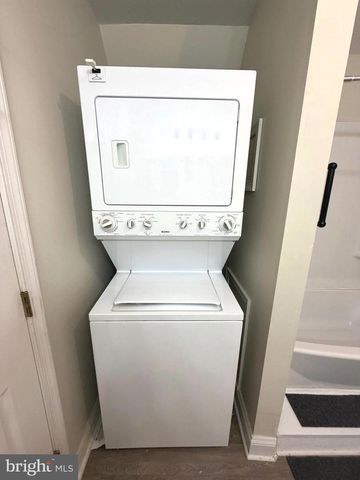 133 THOMAS JEFFERSON ST, La Plata, MD 20646