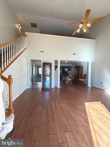 133 THOMAS JEFFERSON ST, La Plata, MD 20646