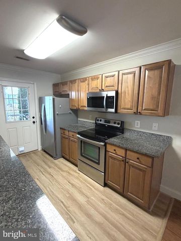 133 THOMAS JEFFERSON ST, La Plata, MD 20646