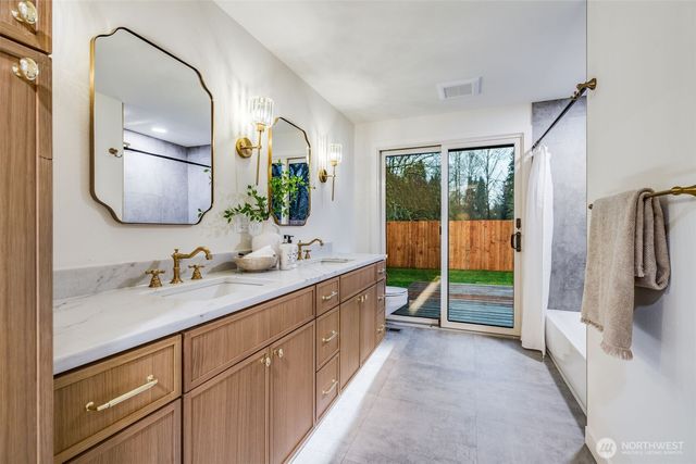 10410 13th Street Ct E, Edgewood, WA 98372