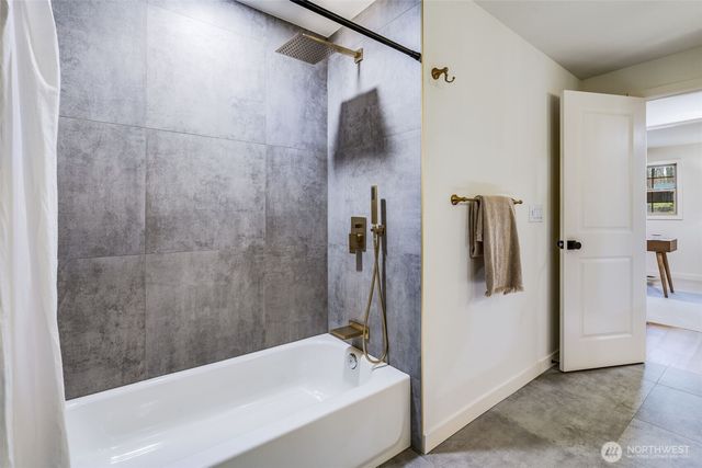 10410 13th Street Ct E, Edgewood, WA 98372