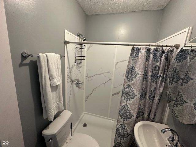 4130 Rookwood Avenue, Indianapolis, IN 46208