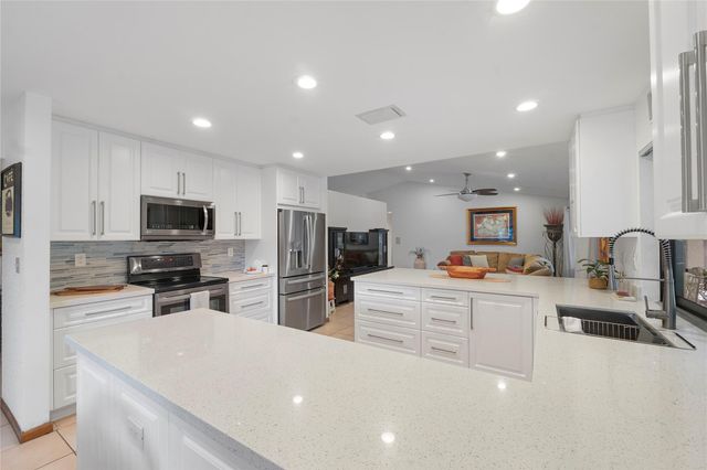 11217 NW 10TH Manor, Coral Springs, FL 33071