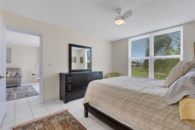 4480 FAIRWAYS BOULEVARD 208, Bradenton, FL 34209