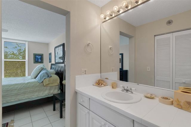 4480 FAIRWAYS BOULEVARD 208, Bradenton, FL 34209
