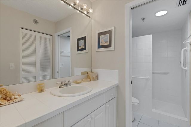 4480 FAIRWAYS BOULEVARD 208, Bradenton, FL 34209