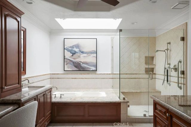 7 Cherbourg, Newport Beach, CA 92660