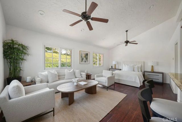 7 Cherbourg, Newport Beach, CA 92660