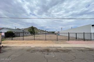 536 E VOGEL Avenue -, Phoenix, AZ 85020