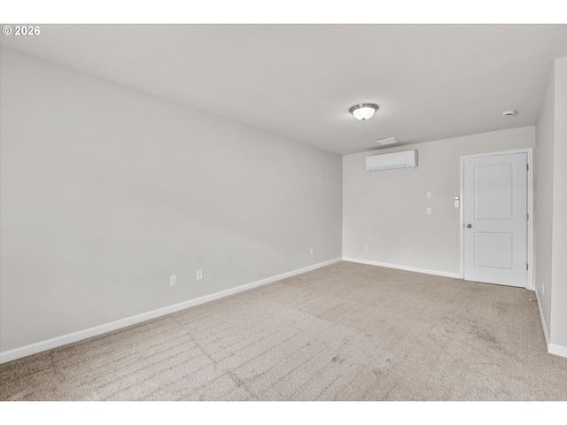 17323 Se ELIAS Ct, Damascus, OR 97089