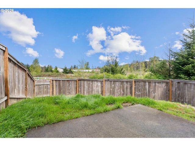 17323 Se ELIAS Ct, Damascus, OR 97089