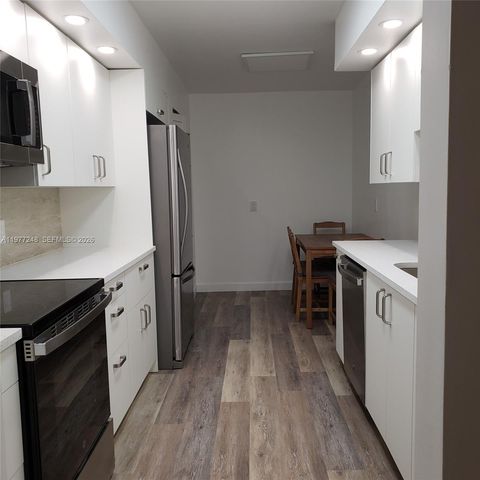 1301 NE 7th St 314, Hallandale Beach, FL 33009