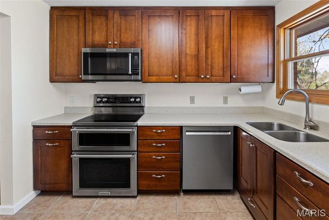 412 Fontainebleau, O'fallon, IL 62269